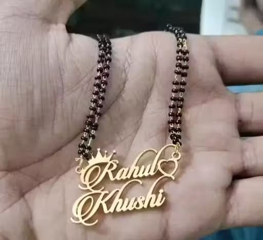Crowned Love – Couple Royal Pendant